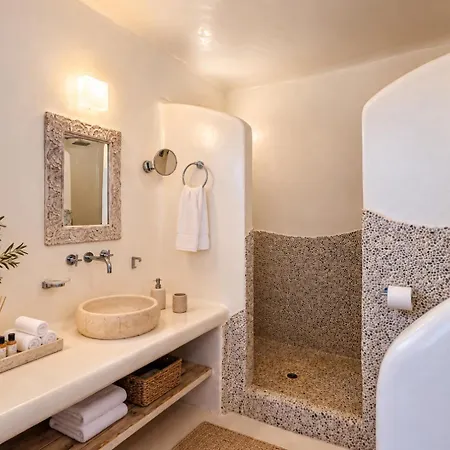 Manu Mykonos Next To The Quality Brand & Hotel Kalafatis
